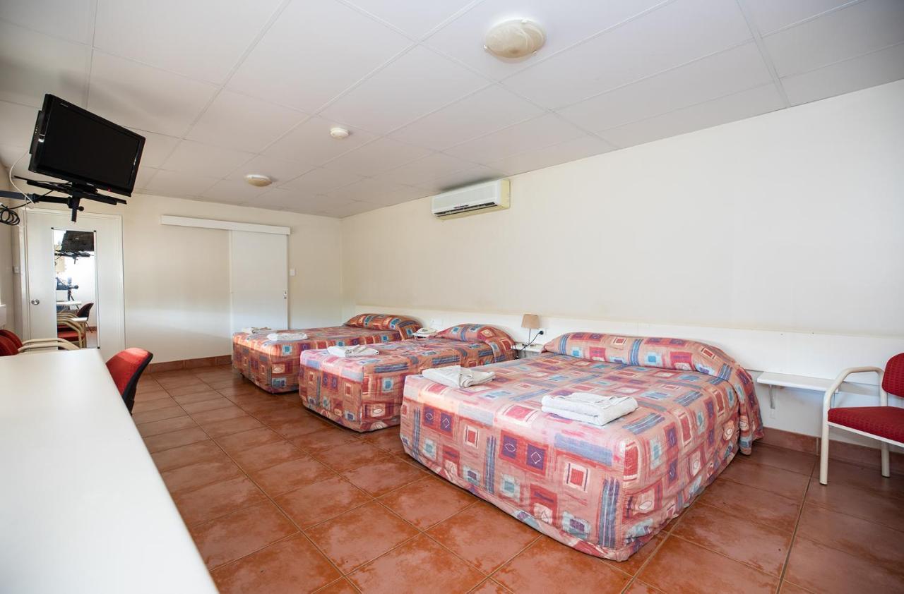 Leichhardt Hotel Motel クロンカリー エクステリア 写真